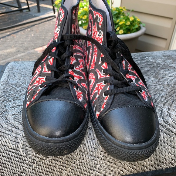 Vapor95 “In the Cut” Designer High Top Sneakers - Picture 6 of 6